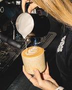 Artisanal stengods kaffekopp 210ml – Tumbler honungsglasyr