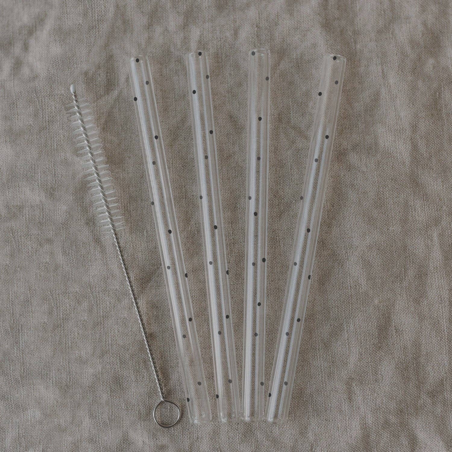 Black glass straws (20 cm)